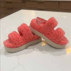 UGG Lamb Fur Sandals Sz 8